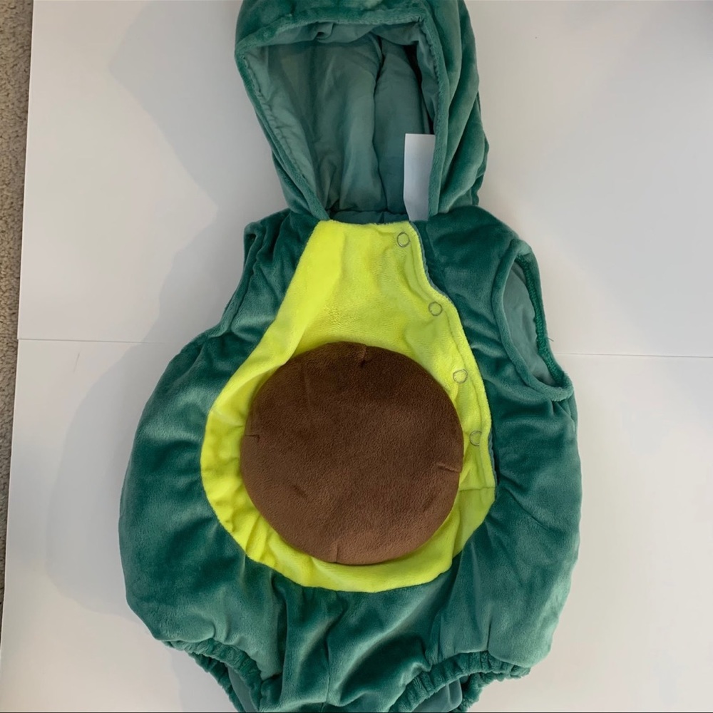 NWOT Pottery Barn Kids Avacado One Piece Halloween Costume With Hood 0-6 Months